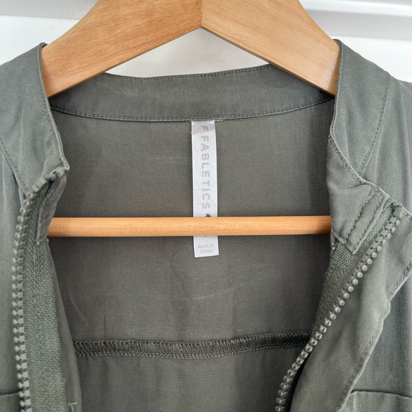 Fabletics Everleigh Woven Jumpsuit Safari Color Size Small - Picture 7 of 10